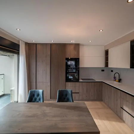 First Class Apartment