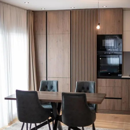 First Class Apartment